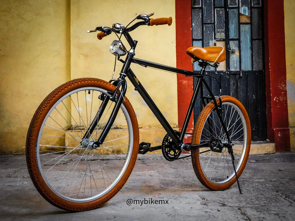 Morelia Personalizada con tu Nombre y Accesorios