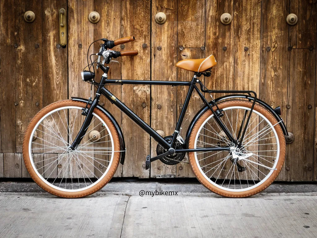 Morelia Personalizada con tu Nombre y Accesorios
