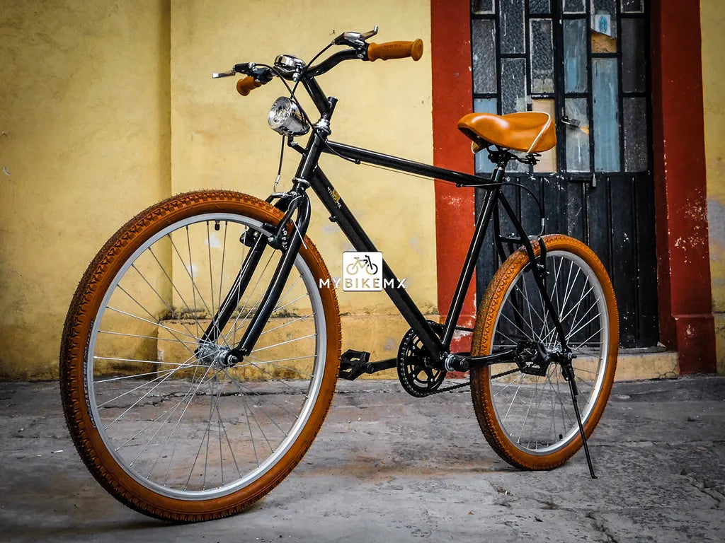 Morelia Personalizada con tu Nombre y Accesorios