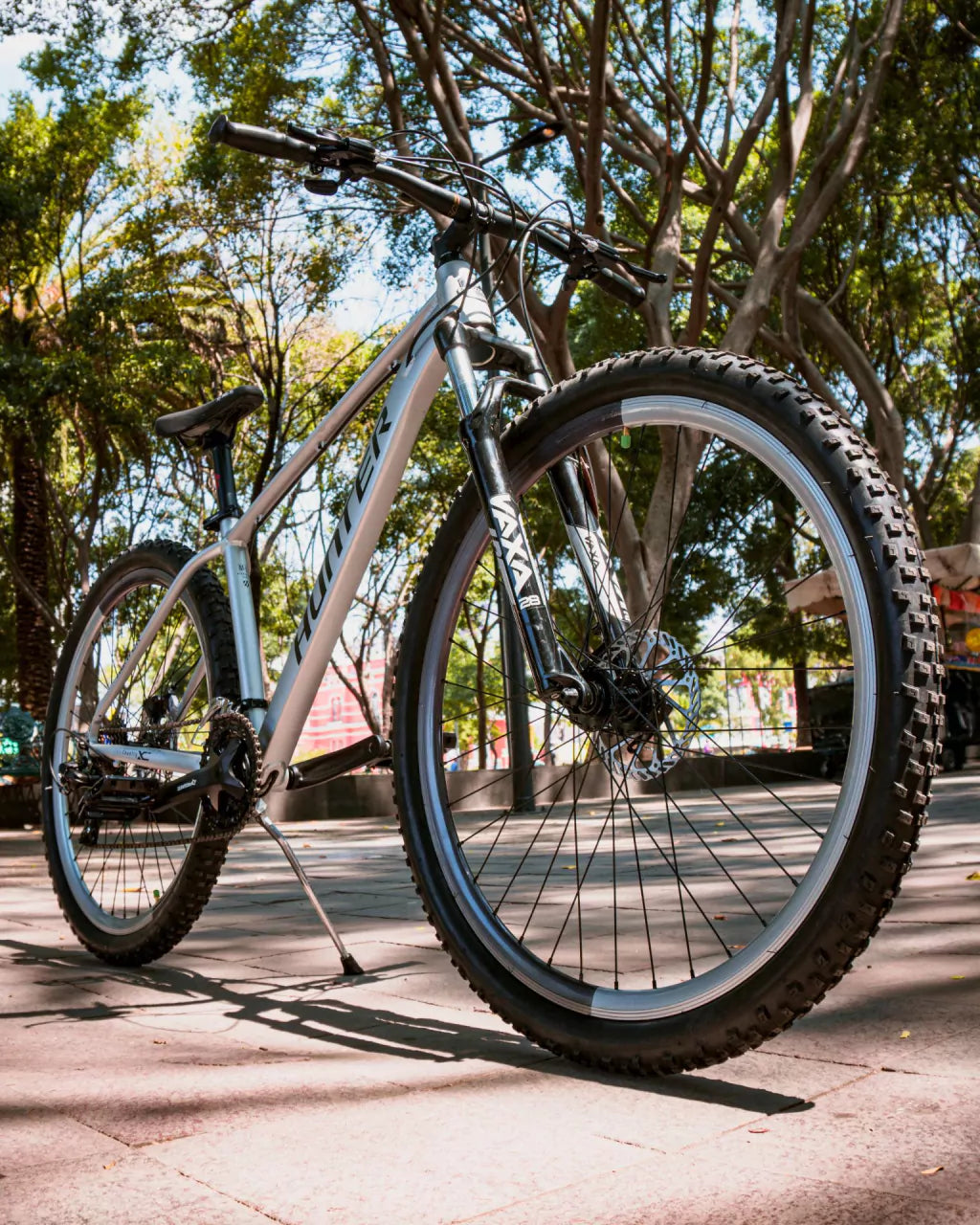 Bicicleta de Montaña Sierra Xplorer 21 Vel Freno de Disco Suspensión MyBikeMx