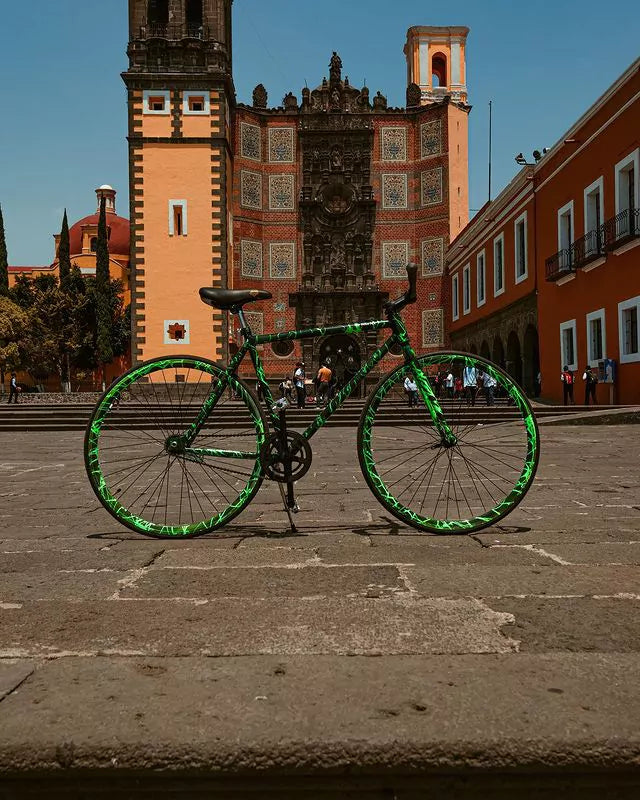 Bicicleta Ultraligera Urbana Monster 700 MyBikeMx